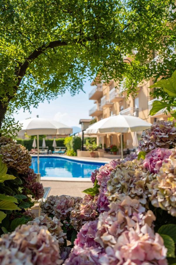 Hotel Romeo Торри-дель-Бенако Экстерьер фото