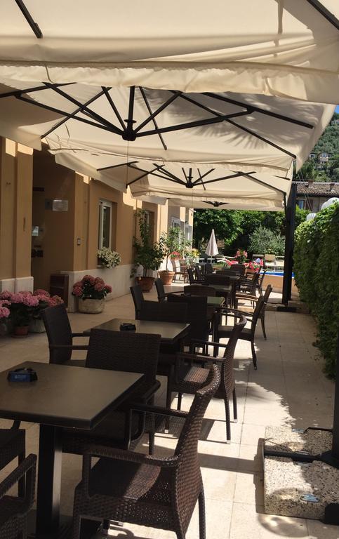 Hotel Romeo Торри-дель-Бенако Экстерьер фото